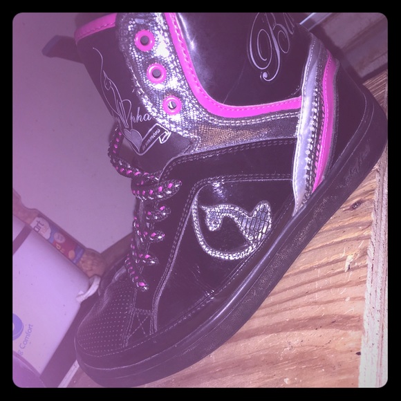 baby phat shoes pink